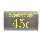 Eckhausnummer aus Edelstahl und Acryl – moderne Hausnummer für die Hausecke | ein- und zweistellig