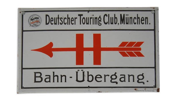 verkehrsschild bahnübergang